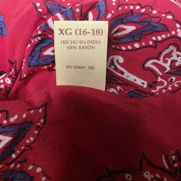 Faded Glory XL (16-18) Womens Red Paisley Tank Top V Neck - Picture 4 of 10